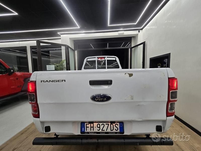 Gebraucht Ford Ranger XL 160 PS (117 kW) 2017 Weiß Pickup