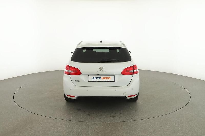 Usata Peugeot 308 Allure 131 CV (96 kW) 2019 Bianco Station wagon