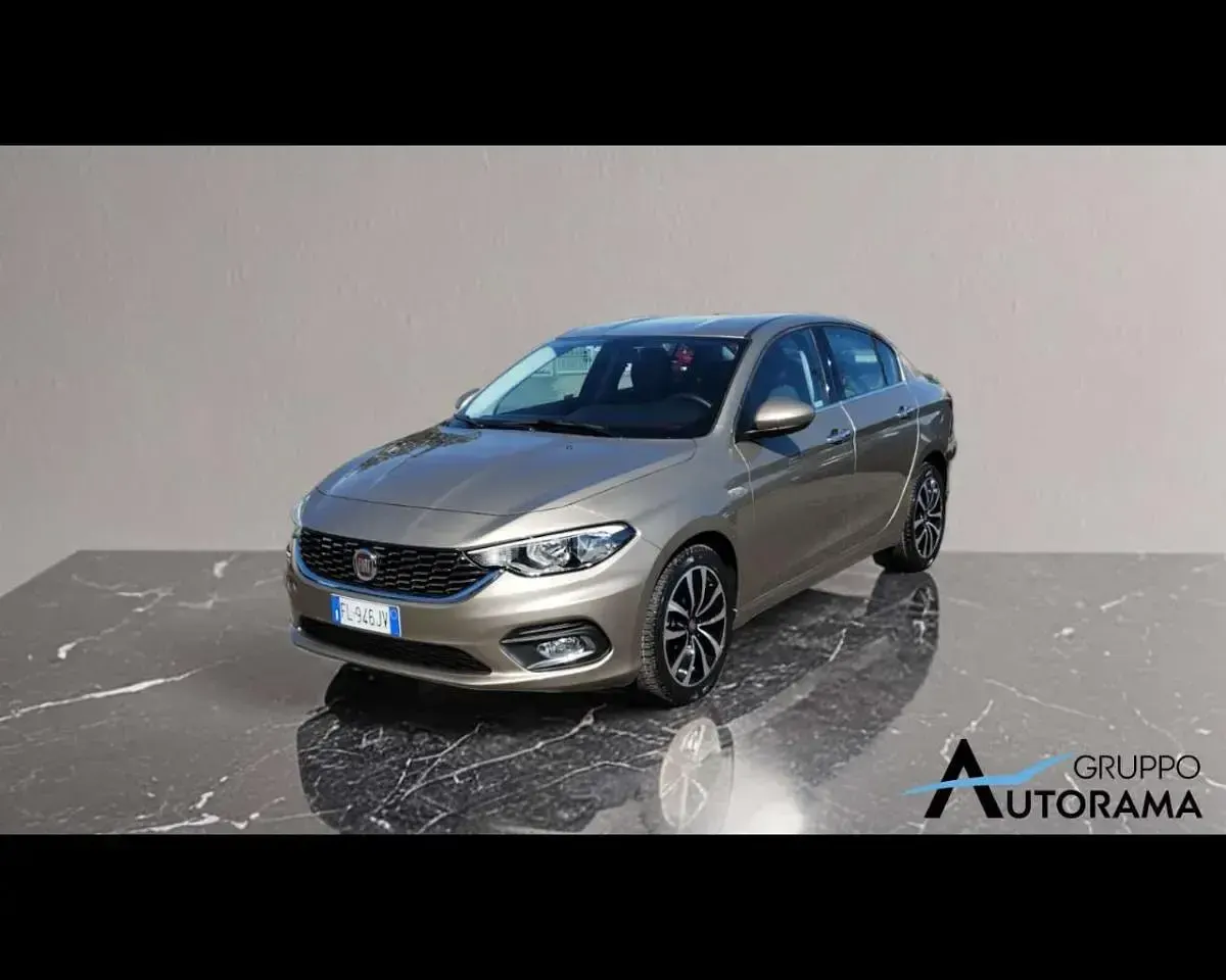 Usata Fiat Tipo Lounge 110 CV (80 kW) 2017 Berlina
