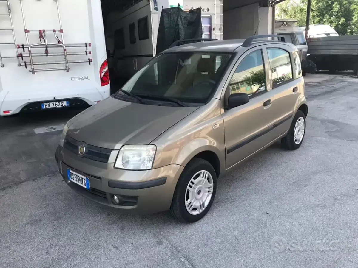 Usata Fiat Panda Dynamic 60 CV (44 kW) 2009 Beige Utilitaria