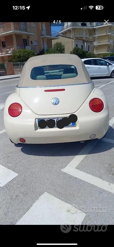 Usata VW New Beetle 101 CV (74 kW) 2004 Utilitaria
