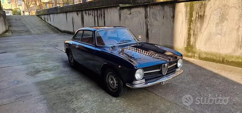Usata Alfa Romeo GT Junior 1970 Blu Utilitaria