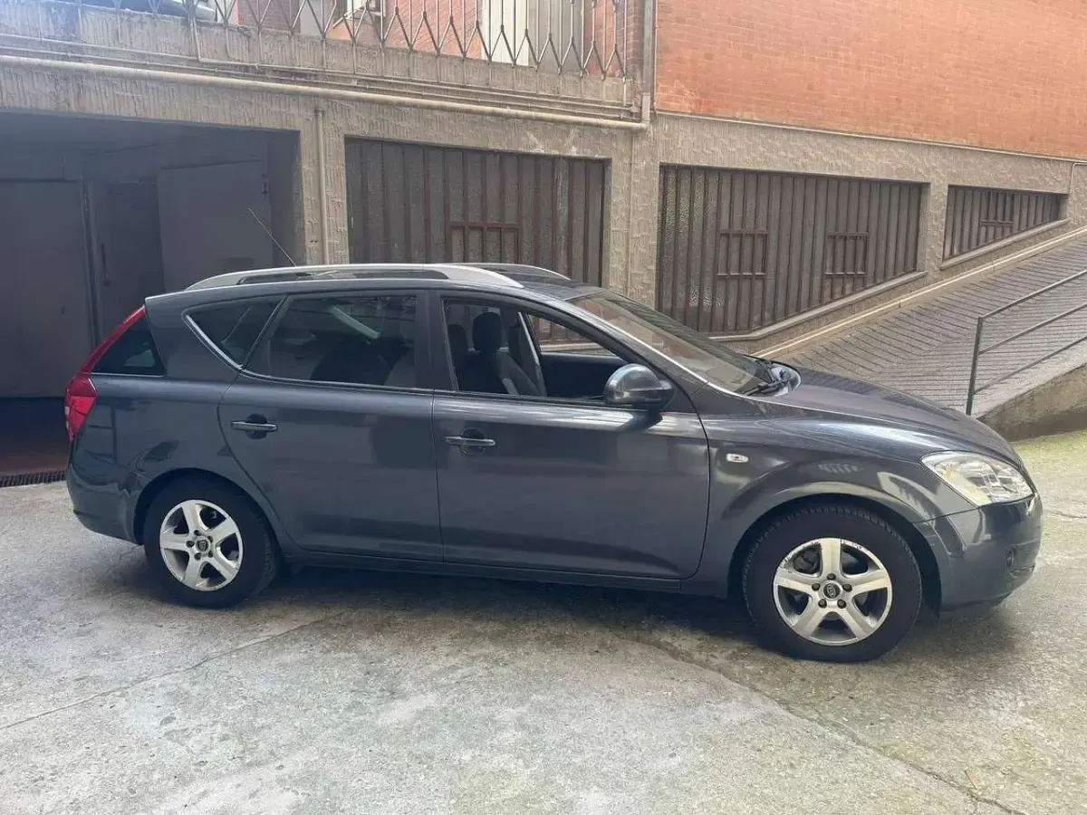 Usata Kia Ceed EX 116 CV (85 kW) 2008 Other Utilitaria