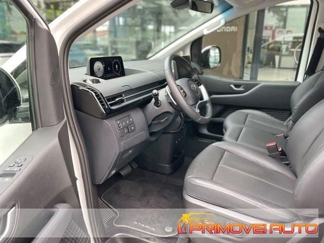 Usata Hyundai Staria 2023 Bianco Monovolume