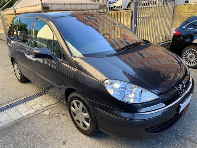 Venduto Peugeot 807 2.2 HDi FAP SV 7 . auto usate in vendita