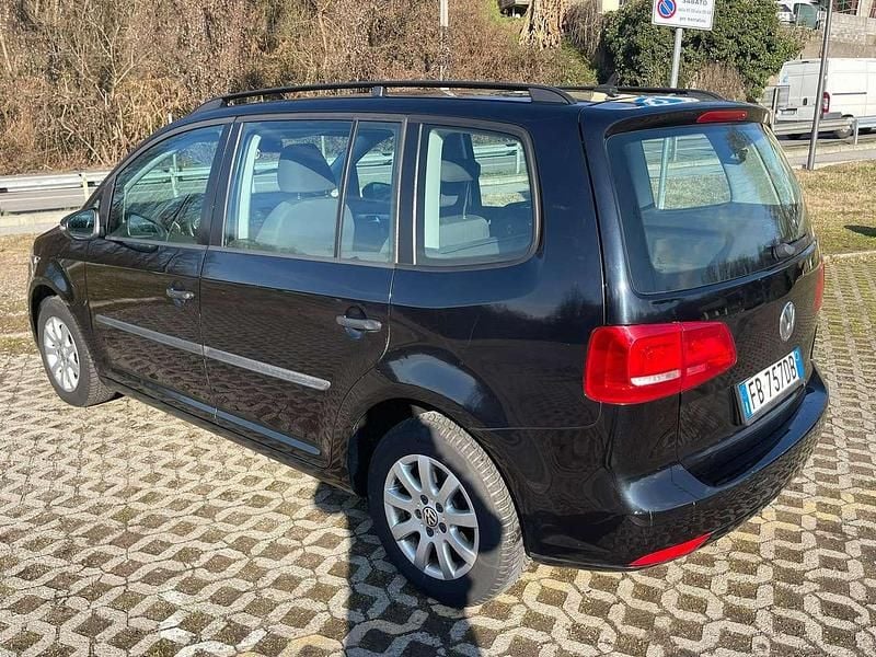 Usata VW Touran Comfortline 105 CV (77 kW) 2012 Blu/azzurro Monovolume