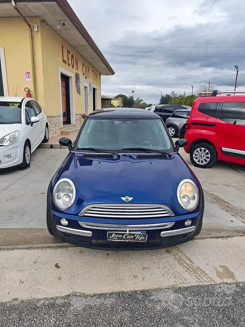 Usata Mini ONE 116 CV (85 kW) 2003 Utilitaria