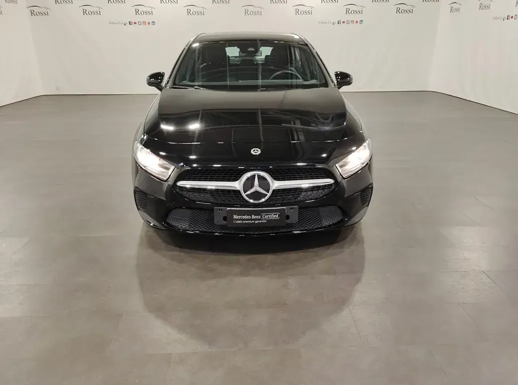 Usata Mercedes A180 Business 116 CV (85 kW) 2016 Berlina
