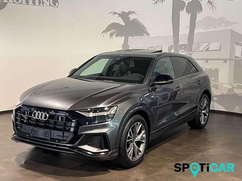 Usata Audi Q8 Sport 286 CV (210 kW) 2023 Grigio SUV