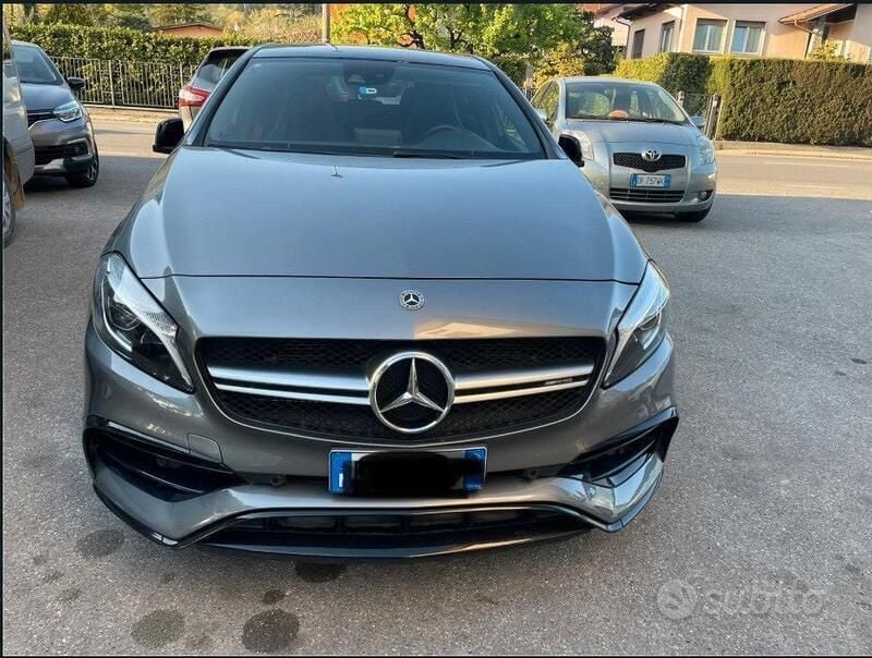 Usata Mercedes A45 AMG AMG 381 CV (280 kW) 2018 Grigio Utilitaria