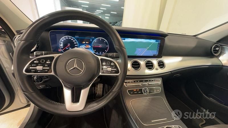 Usata Mercedes E220 Business 194 CV (142 kW) 2020 Berlina