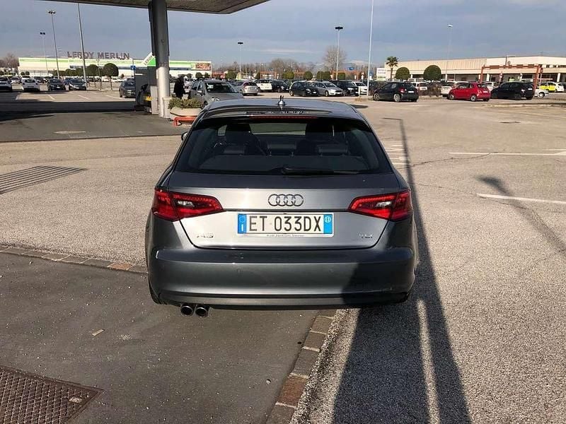 Occasion Audi A3 Attraction 150 ch (110 kW) 2013 Gris Berline