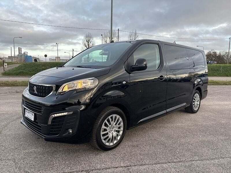 Usata Peugeot Traveller Business-Line 120 CV (88 kW) 2021 Nero Monovolume