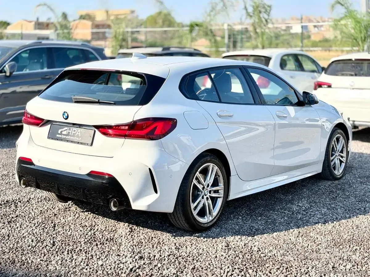 Usata BMW 118 M Sport 150 CV (110 kW) 2023 Bianco Berlina
