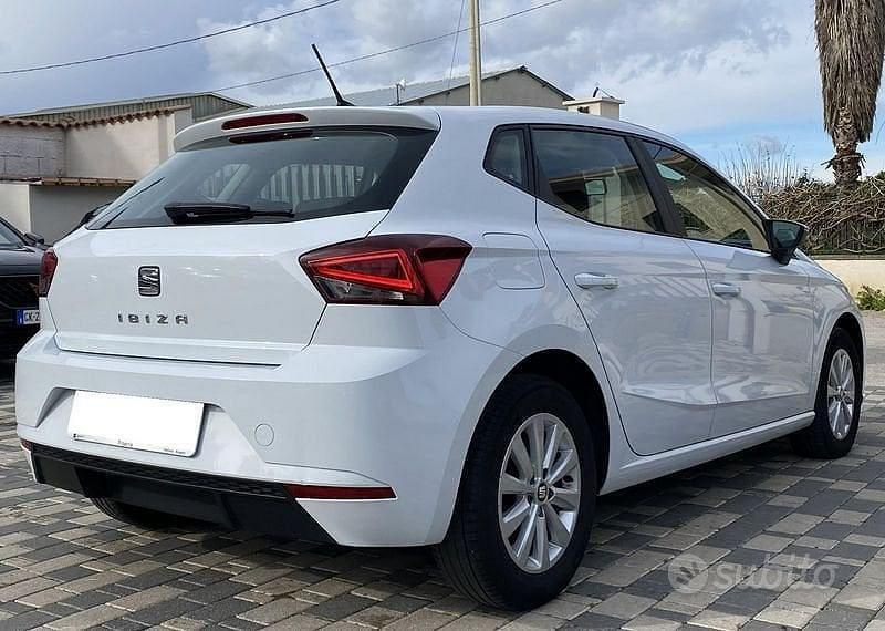 Usata Seat Ibiza Style 95 CV (69 kW) 2020 Bianco Utilitaria