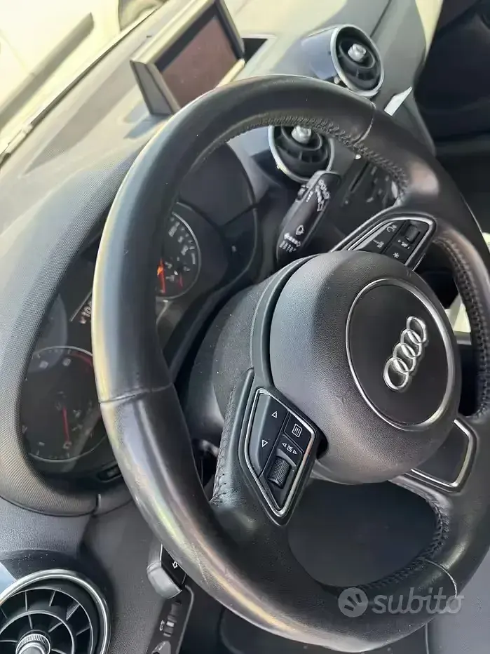 Usata Audi A1 S-Line 86 CV (63 kW) 2013 Grigio Utilitaria