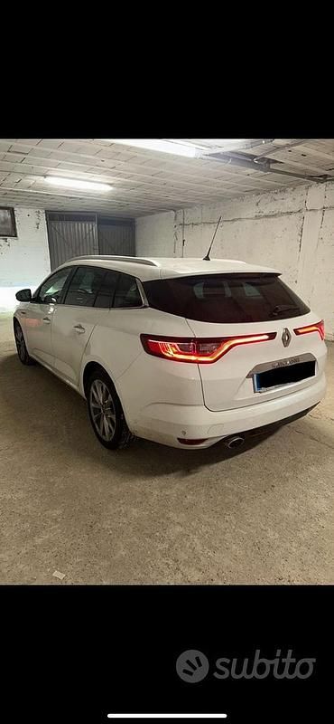 Usata Renault Mégane GrandTour Intens 110 CV (80 kW) 2017 Bianco Station wagon