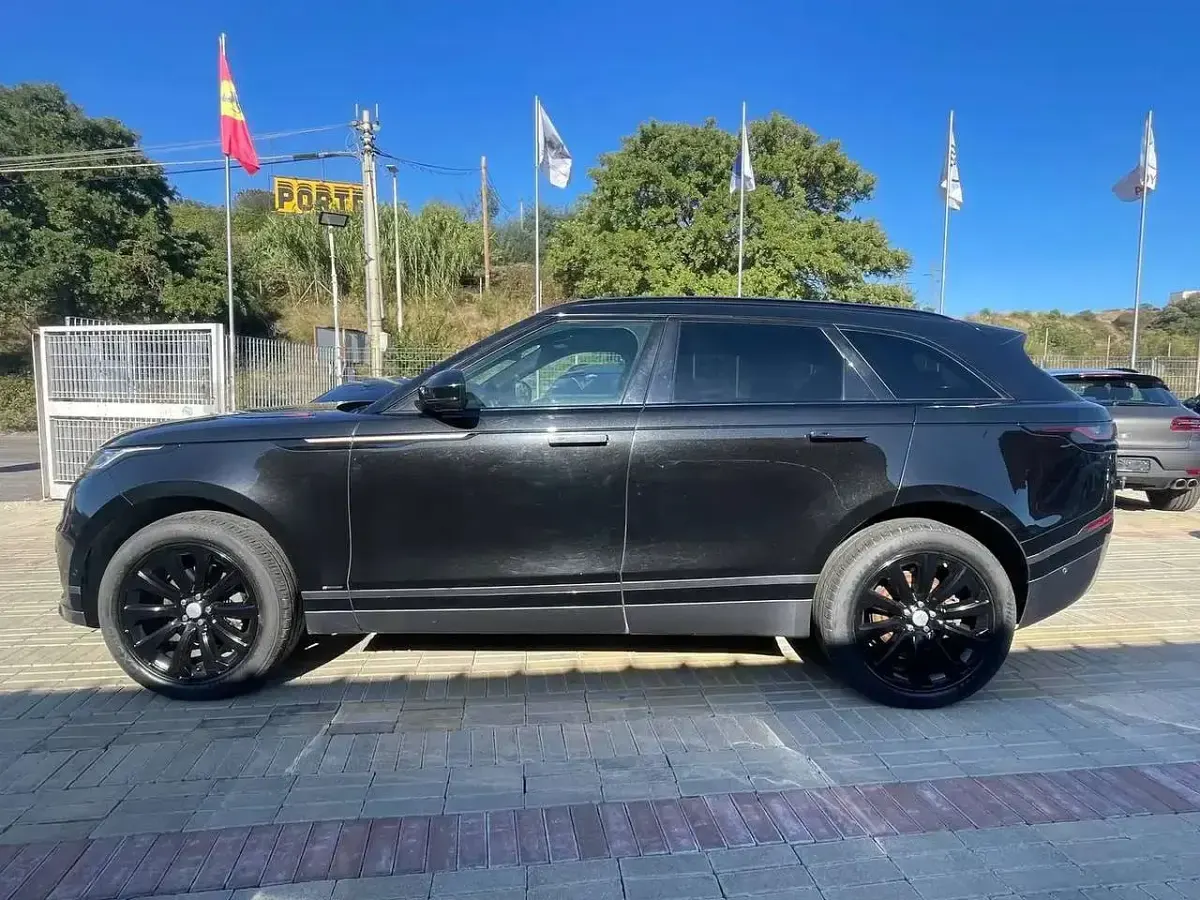 Usata Land Rover Range Rover Velar R-Dynamic 241 CV (177 kW) 2018 Nero met SUV