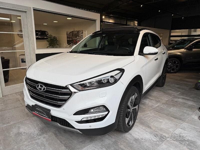 Bianco Usata 2017 Hyundai Tucson Xpossible SUV | 12.400 € (Super prezzo) - Immagine 1/4