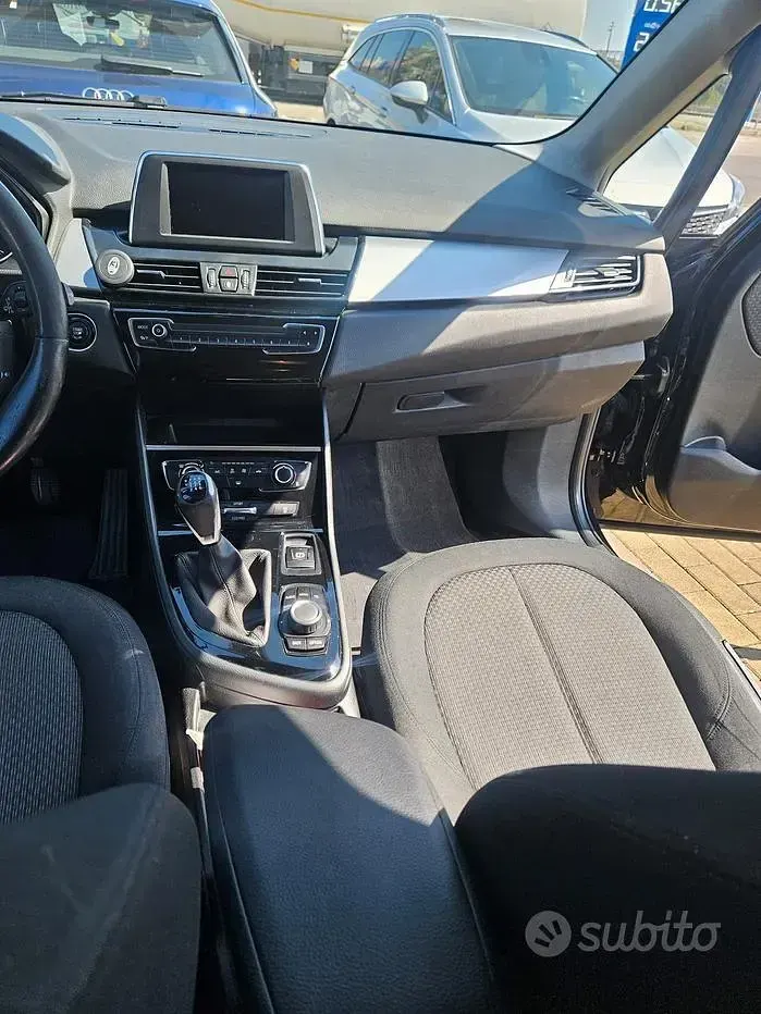 Usata BMW 214 Active Tourer 95 CV (69 kW) 2016 Nero Monovolume