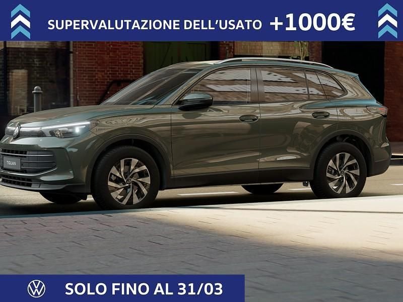 Nuova VW Tiguan Edition 131 CV (96 kW) 2025 Velvet green metallizzato SUV