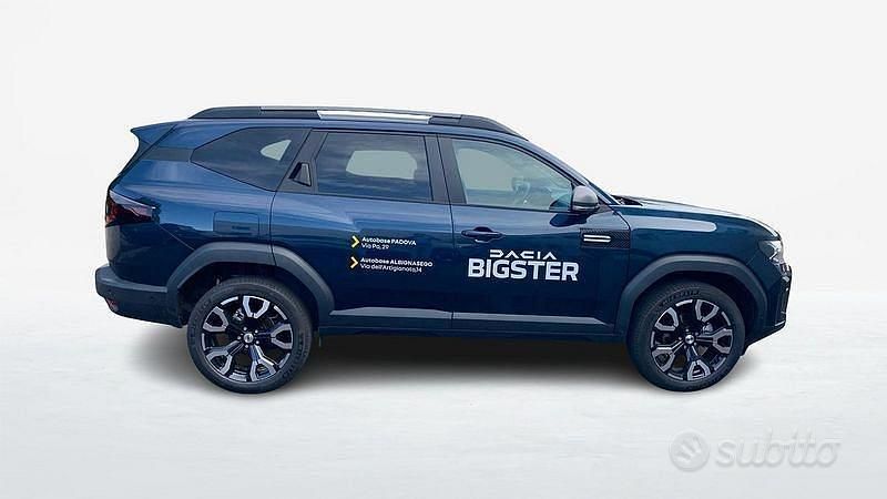 Usata Dacia Bigster Journey 158 CV (116 kW) 2025 Blu scuro SUV