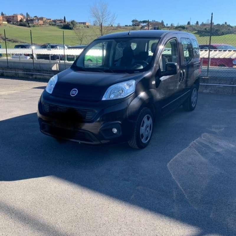 Usata Fiat Qubo Lounge 80 CV (58 kW) 2017 Nero Monovolume
