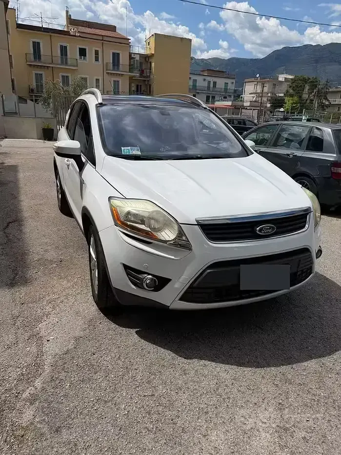 Usata Ford Kuga 136 CV (100 kW) 2010 Bianco SUV