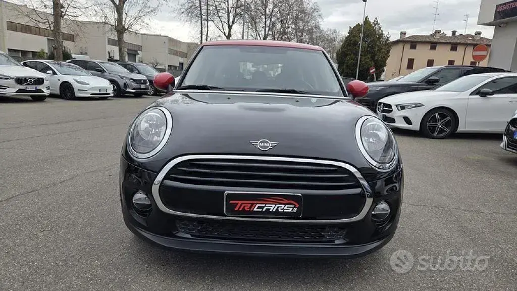 Usata Mini Cooper 136 CV (100 kW) 2019 Nero Utilitaria