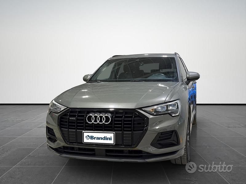 Usata Audi Q3 Advanced 150 CV (110 kW) 2022 Grigio scuro SUV