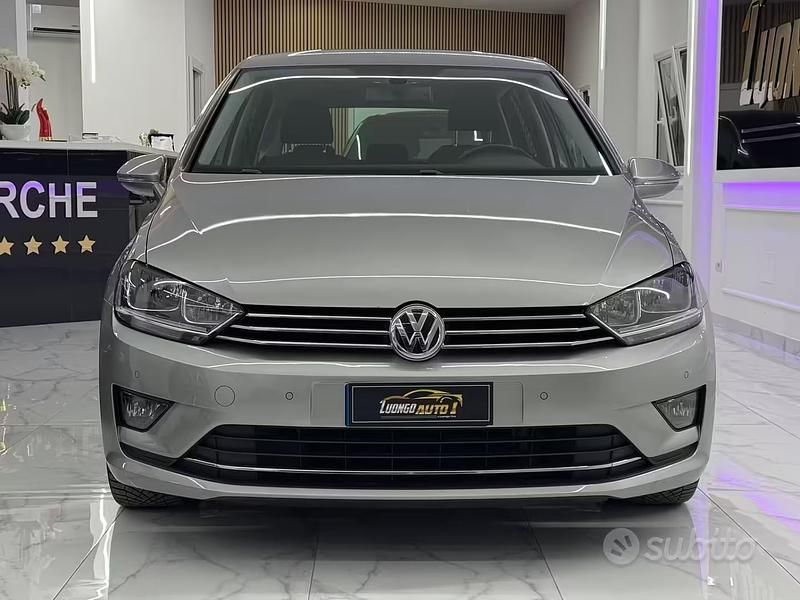 Usata VW Golf Sportsvan 110 CV (80 kW) 2015 Grigio Monovolume