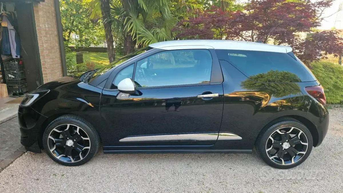 Usata DS Automobiles DS3 82 CV (60 kW) 2015 Nero