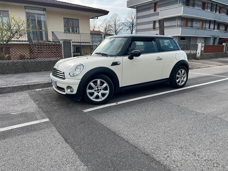 Usata Mini Cooper 2009 Utilitaria