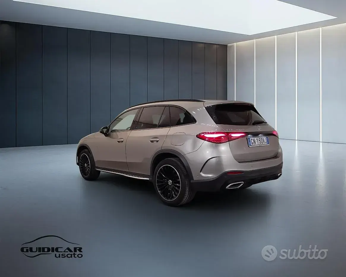 Usata Mercedes GLC300de Advanced 197 CV (144 kW) 2023 Grigio SUV