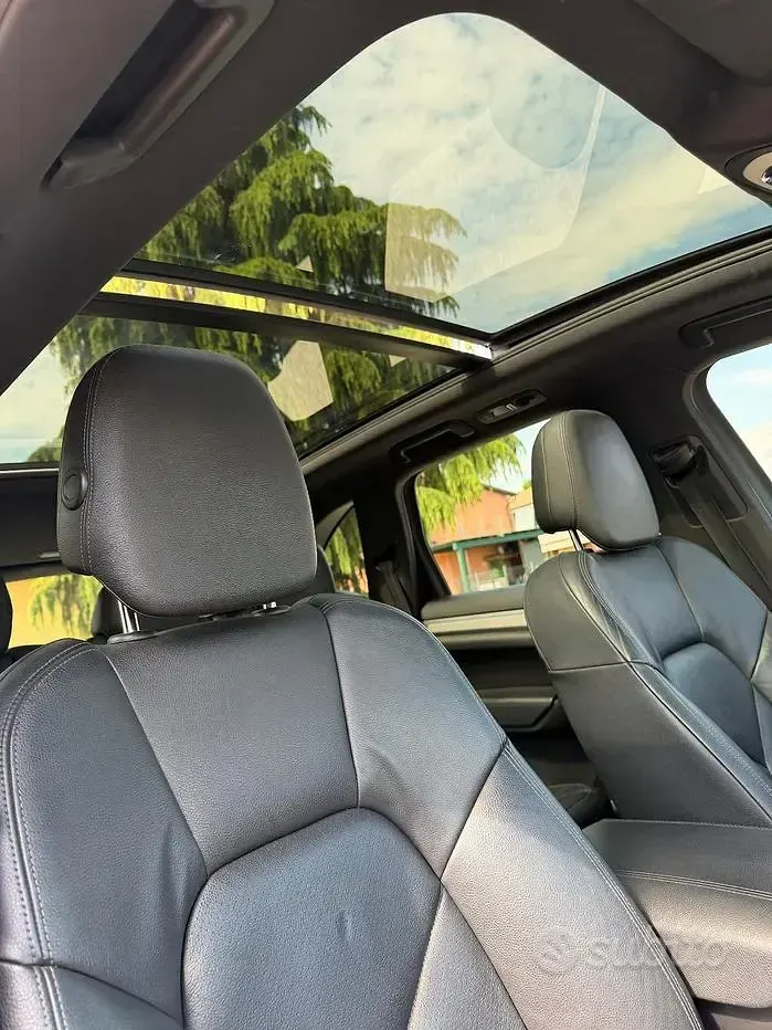 Usata Porsche Cayenne Platinum Edition 250 CV (183 kW) 2014 Bianco SUV