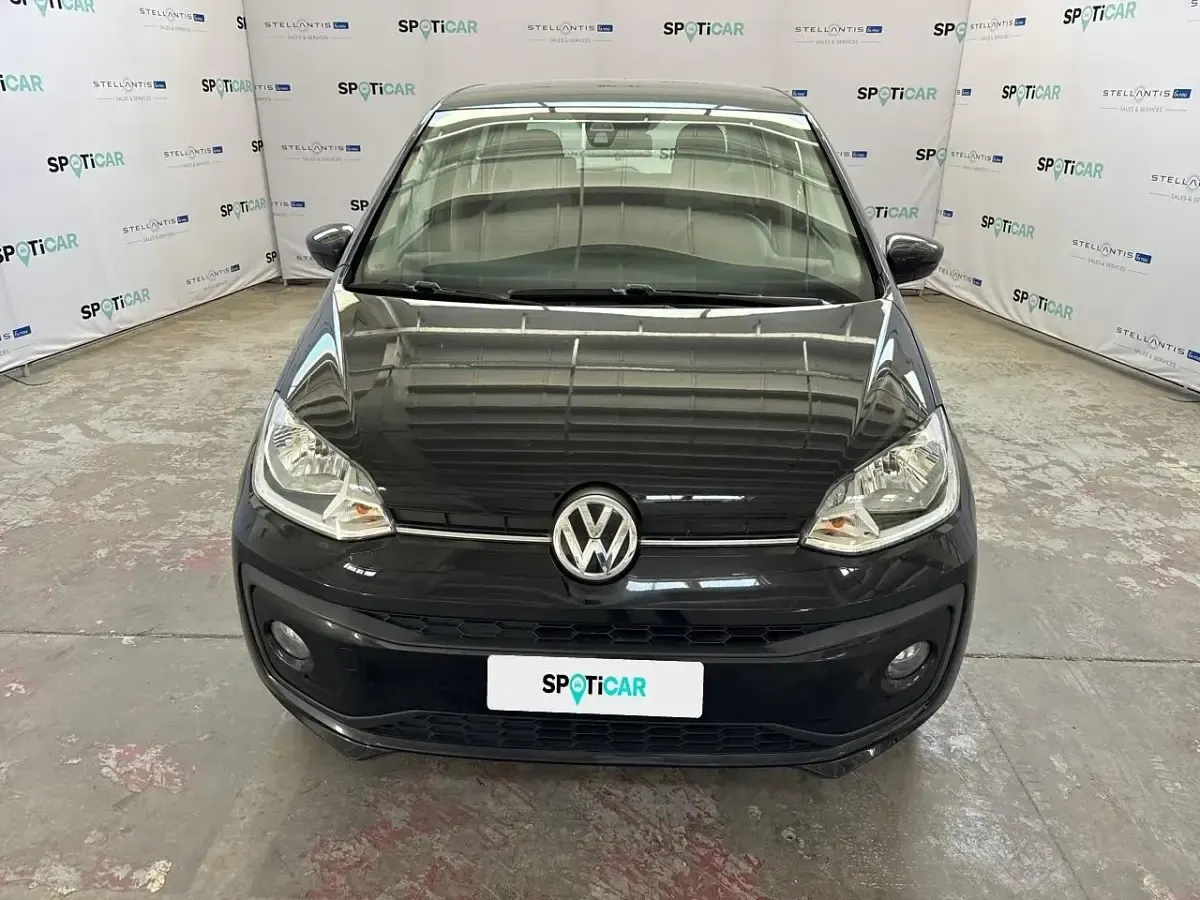 Usata VW up! Move 60 CV (44 kW) 2017 Nero Utilitaria