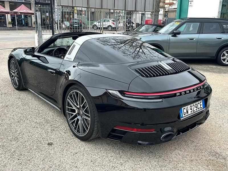 Usata Porsche 911 Targa 4S Sport 450 CV (330 kW) 2024 Nero Cabrio