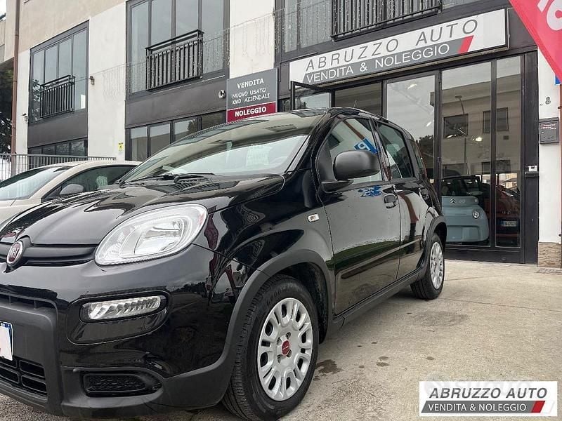 Usata Fiat Panda S 71 CV (52 kW) 2024 Nero Utilitaria