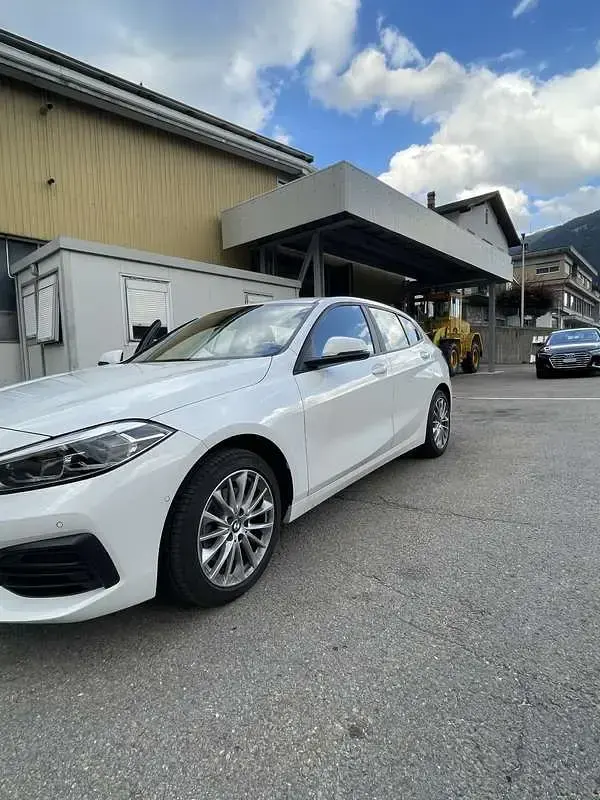 Usata BMW 118 Advantage 136 CV (100 kW) 2024 Bianco Berlina