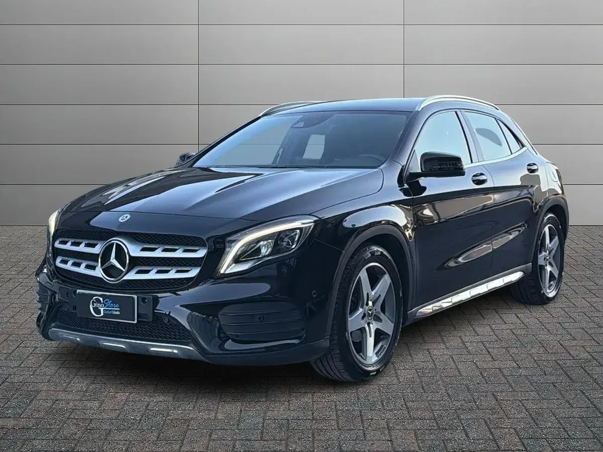 Usata Mercedes GLA180 Premium 122 CV (89 kW) 2020 SUV