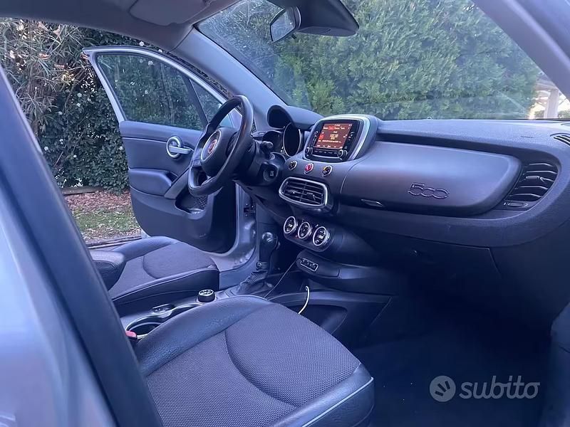 Begagnad Fiat 500 Cross 140 HK (102 kW) 2016 Grå Kombi