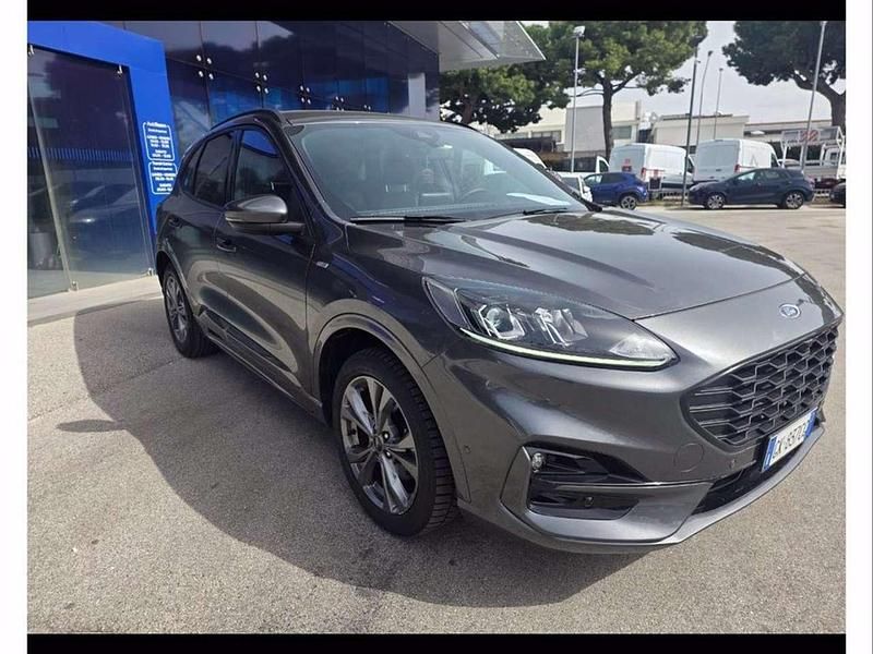 Usata Ford Kuga ST-Line 190 CV (139 kW) 2022 Magnetic grey SUV