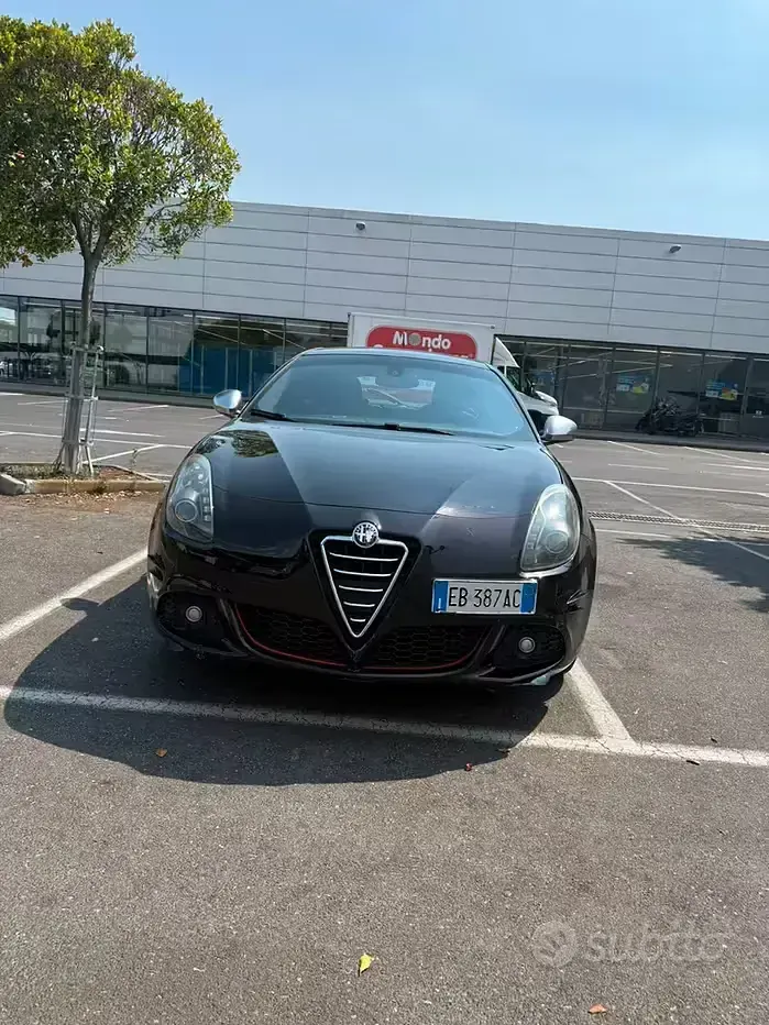 Usata Alfa Romeo Giulietta 140 CV (102 kW) 2011 Nero Utilitaria