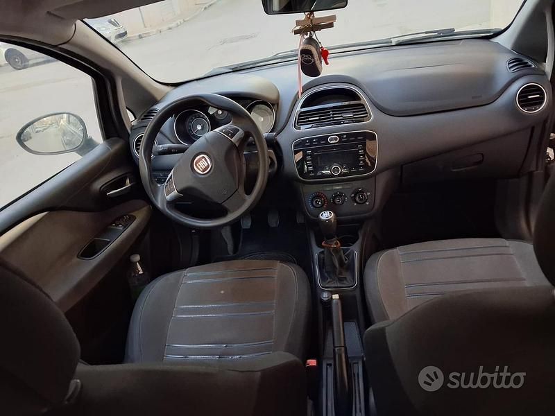 Usata Fiat Grande Punto 2010 Utilitaria