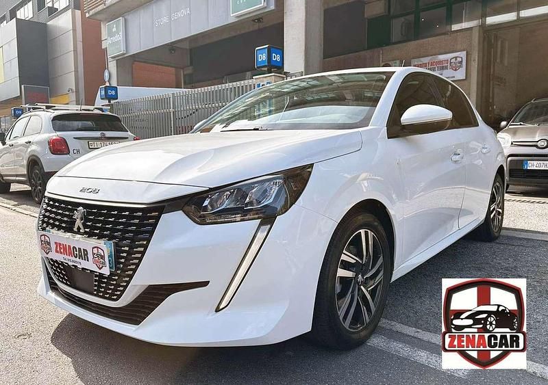 Usata Peugeot 208 Allure 101 CV (74 kW) 2021 White / b0nwp/b0mp0/ewp Utilitaria