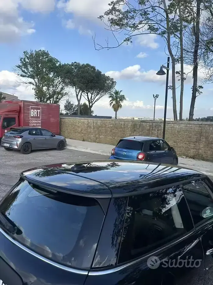 Usata Mini ONE 95 CV (69 kW) 2019 Nero Utilitaria