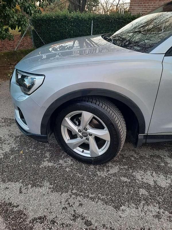 Usata Audi Q3 Advanced 150 CV (110 kW) 2019 Grigio SUV