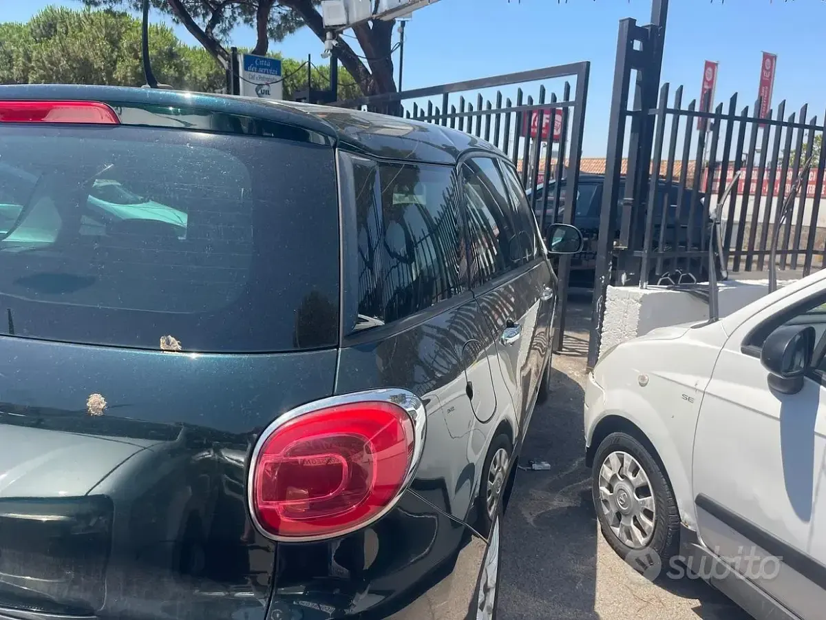 Usata Fiat 500L Business 95 CV (69 kW) 2015 Viola Monovolume