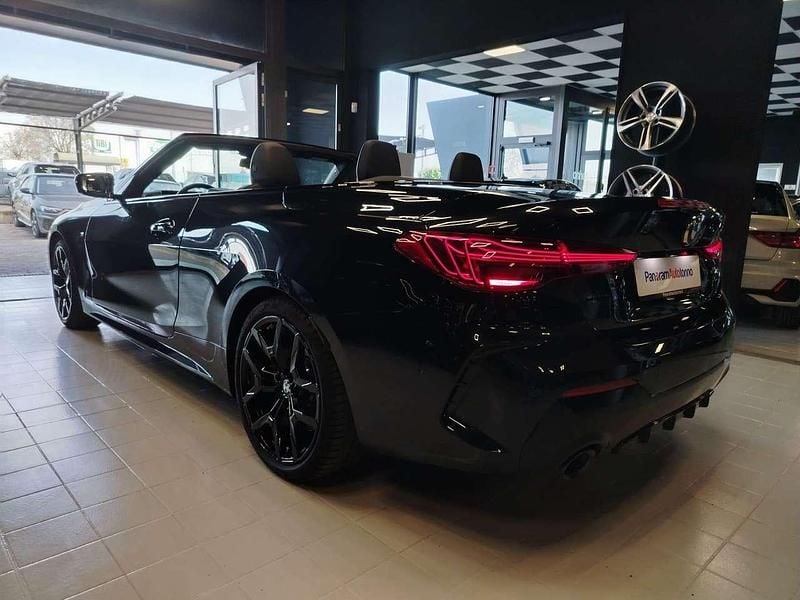 Usata BMW 420 M Sport 190 CV (139 kW) 2025 Nero met Cabrio