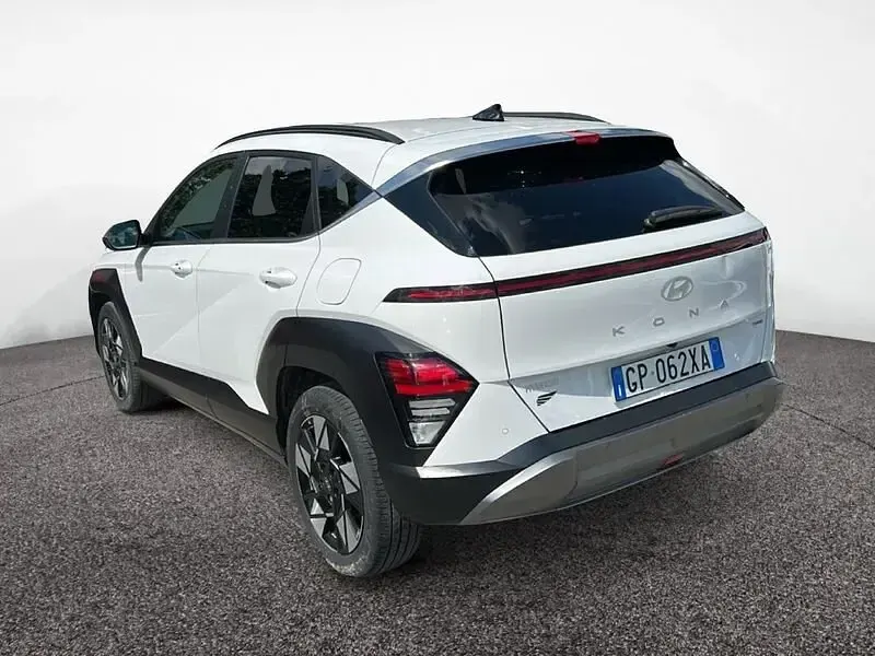 Usata Hyundai Kona 141 CV (103 kW) 2023 Bianco SUV